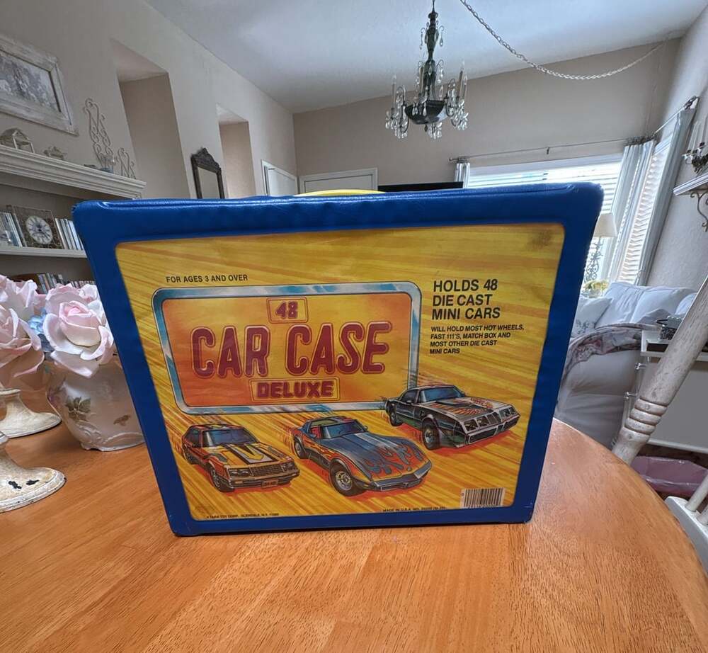 Vintage Tara Toys 48 Car Case Deluxe Diecast Carrying Case
